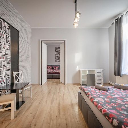 Queen Apartments クラクフ エクステリア 写真