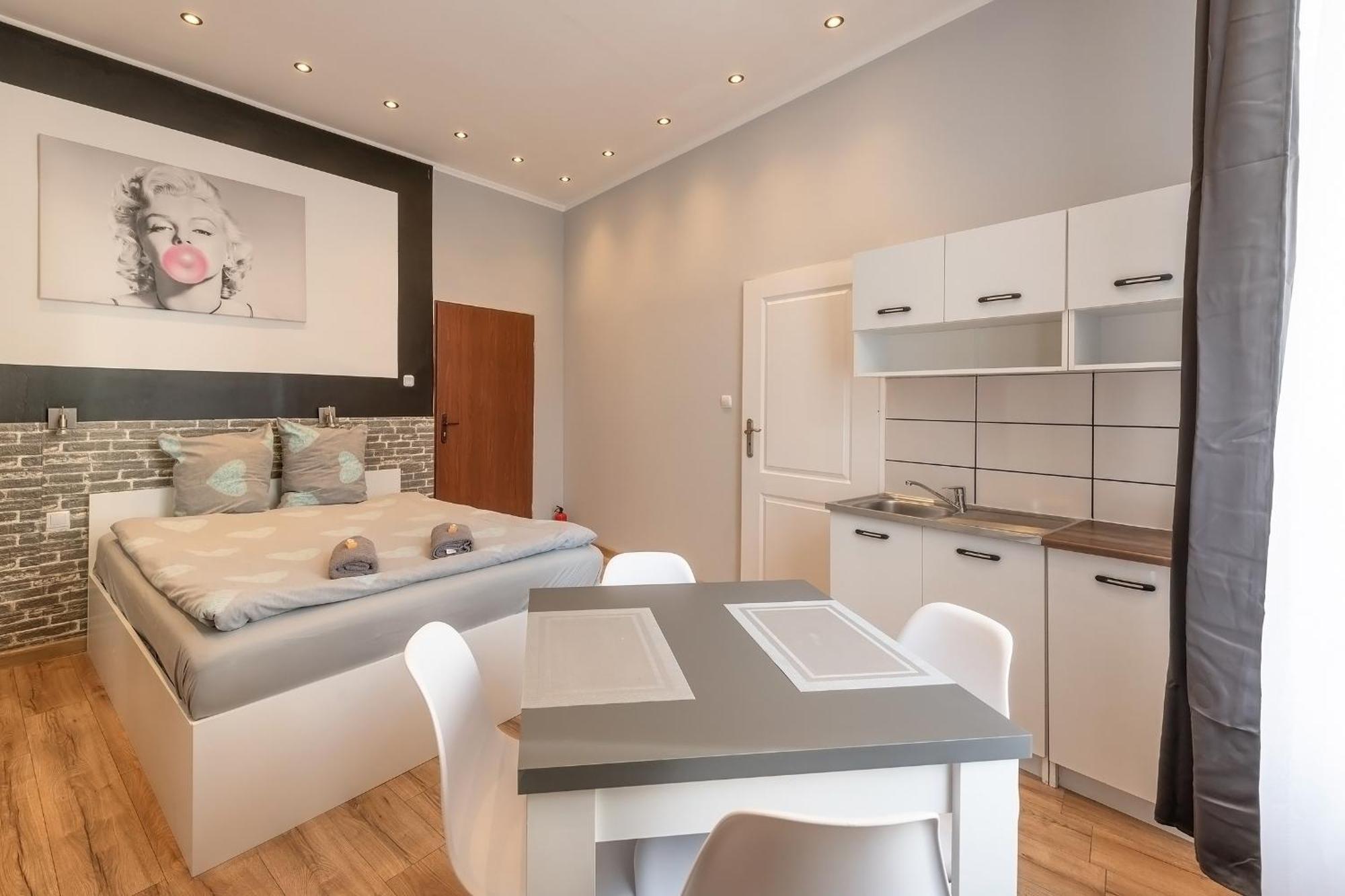 Queen Apartments クラクフ エクステリア 写真